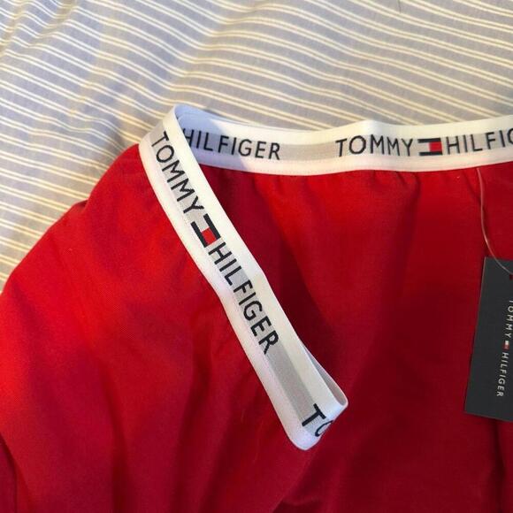 Tommy Hilfiger Mini Skirt - Picture 4 of 4